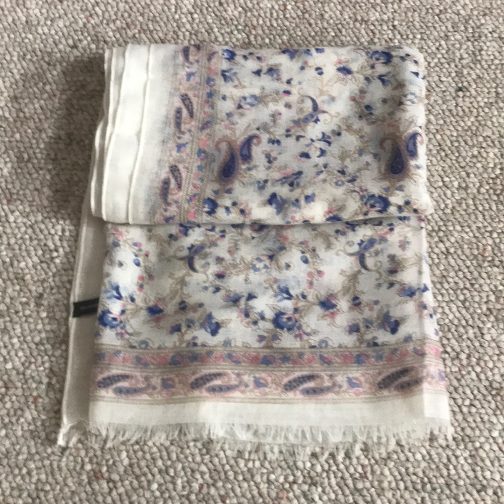 Scarf